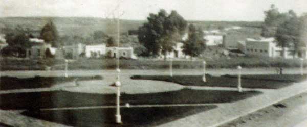 Vista de la Plaza en sus comienzos (Foto facilitada por el Museo de Ss Bs)